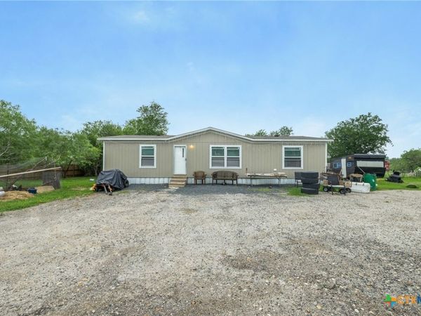 6497 Taylorsville Road , Dale, TX 78616