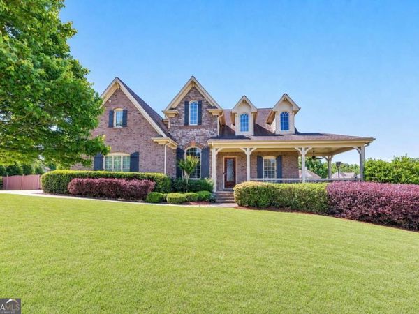 848 Copper Mist Court, Grayson, GA 30017