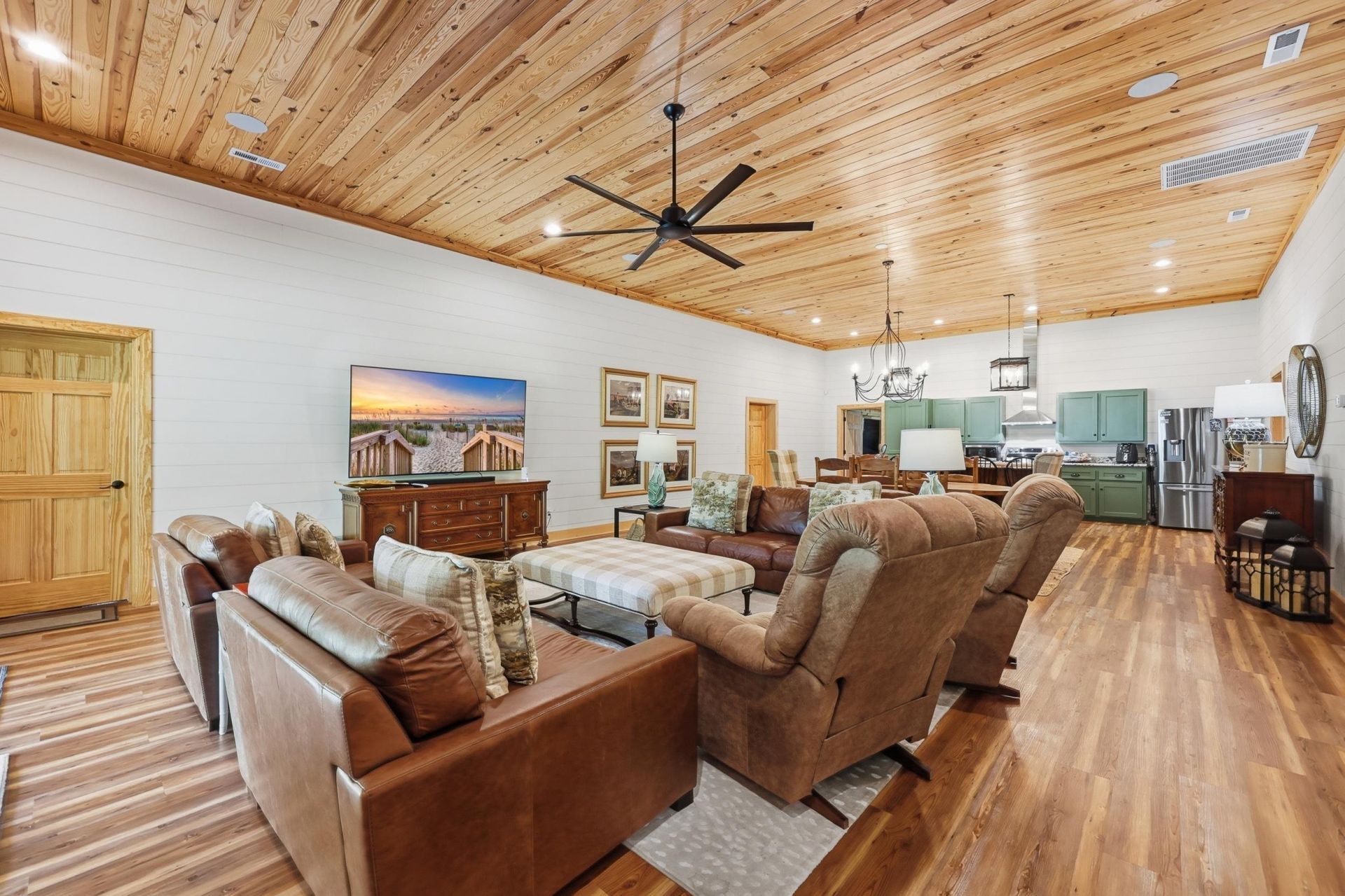 746 Sumter Hwy.  Photo 53