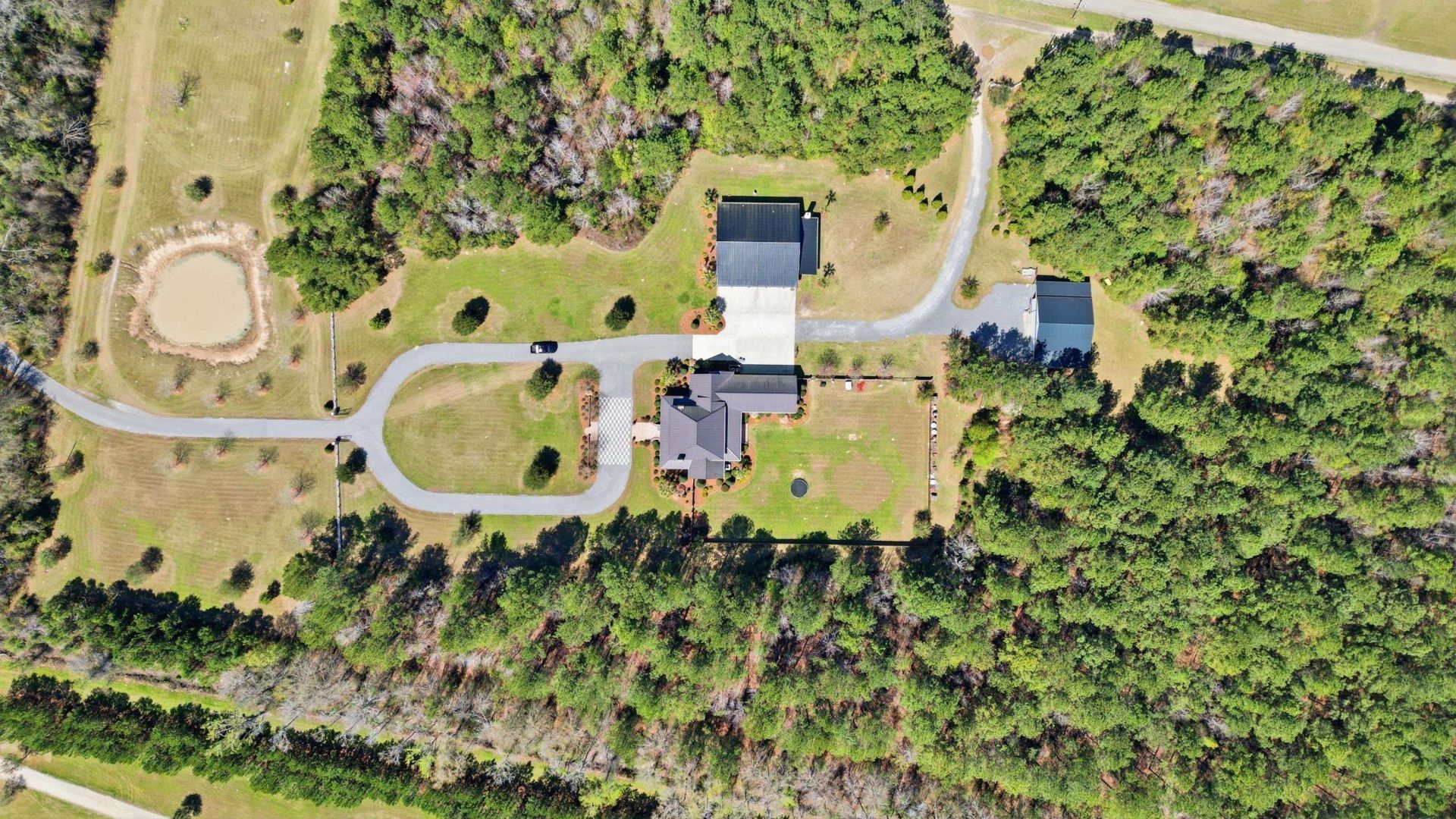 746 Sumter Hwy.  Photo 66