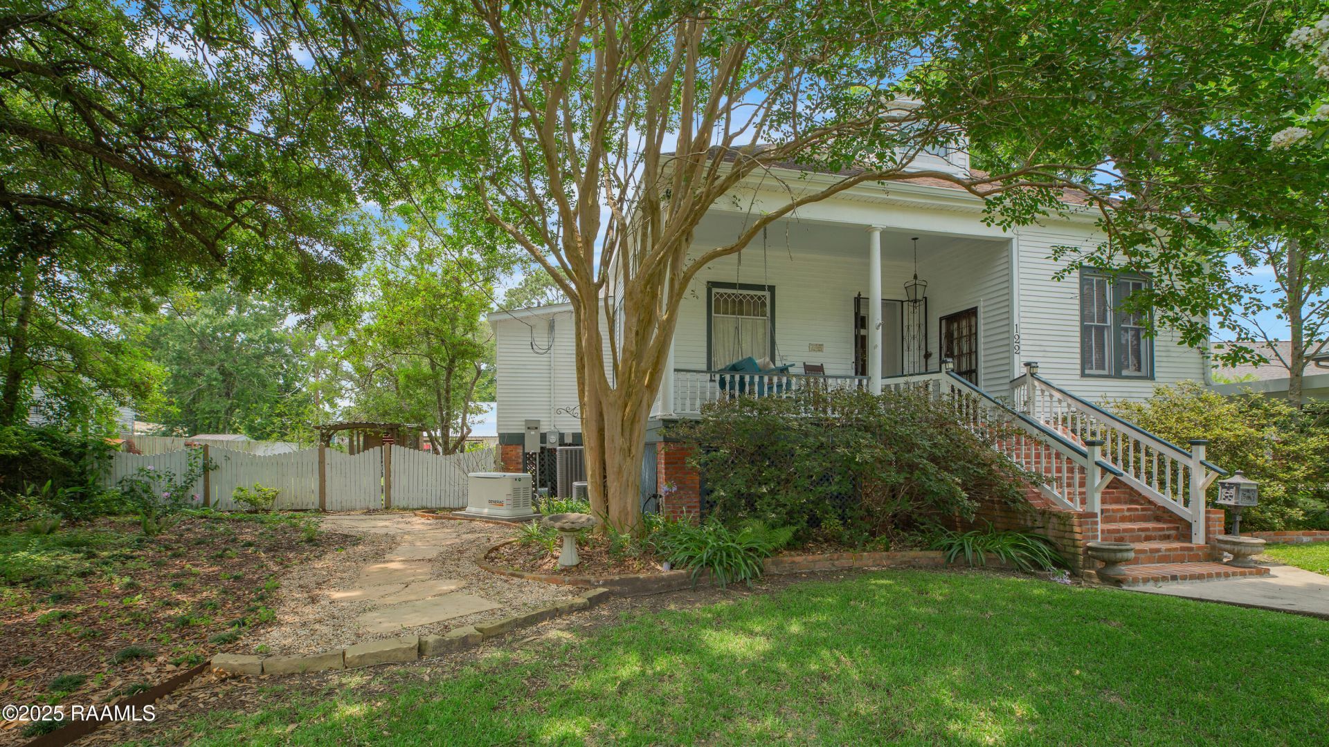122 Lee Street , New Iberia, LA 70560 Main Photo