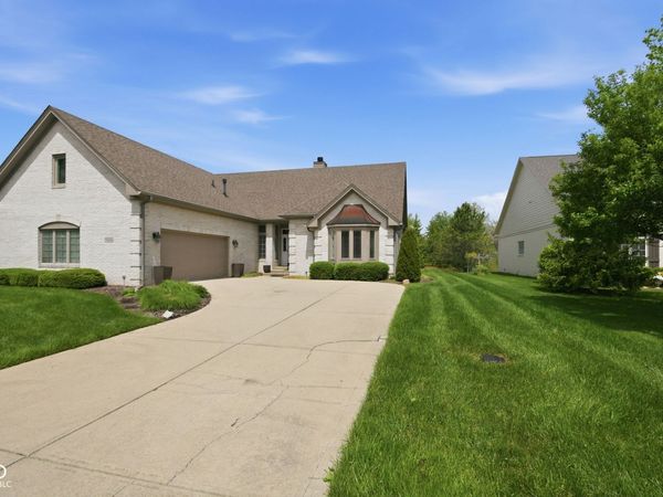 7450 Easy Street , Fishers, IN 46038