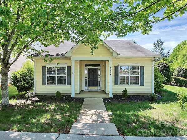 19506 Deer Valley Drive , Cornelius, NC 28031