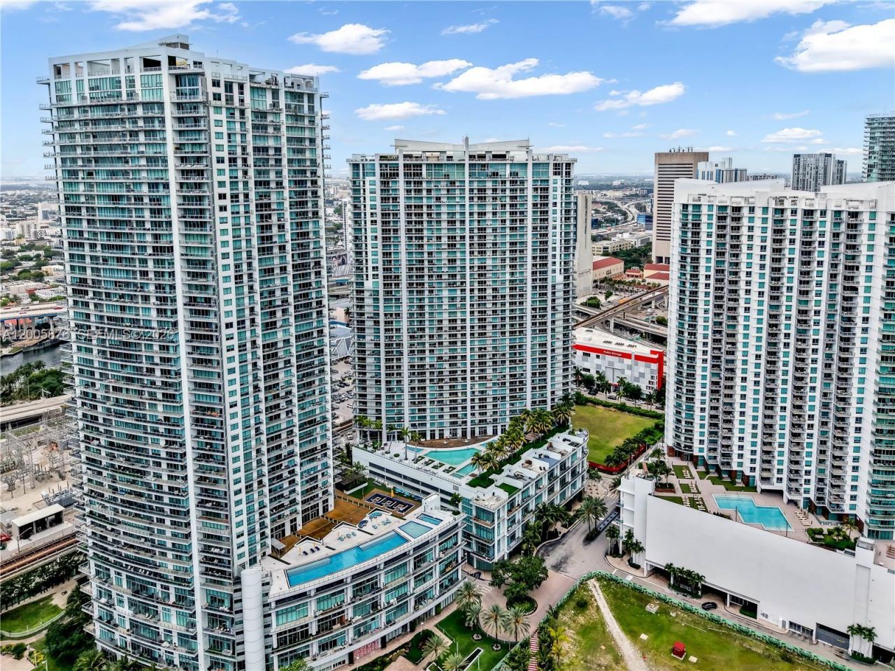 90 SW 3rd St , Unit TH 308, Miami, FL 33130 Photo