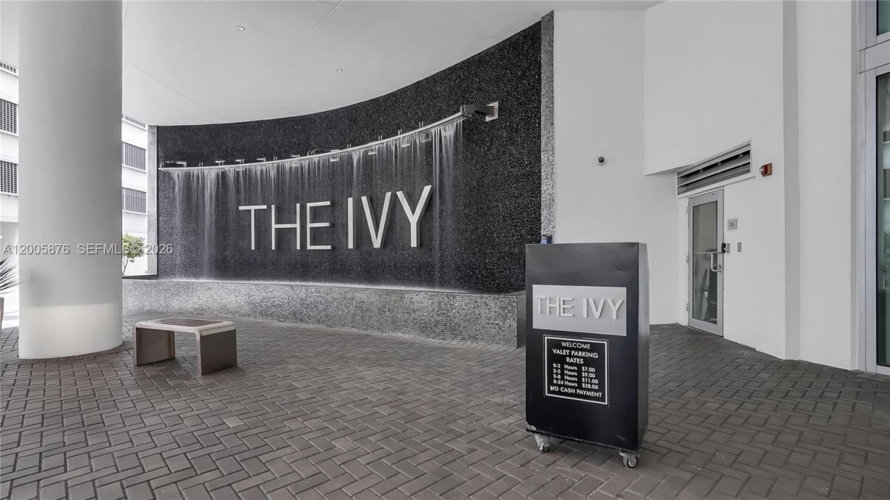 90 SW 3rd St , Unit TH 308, Miami, FL 33130 Photo
