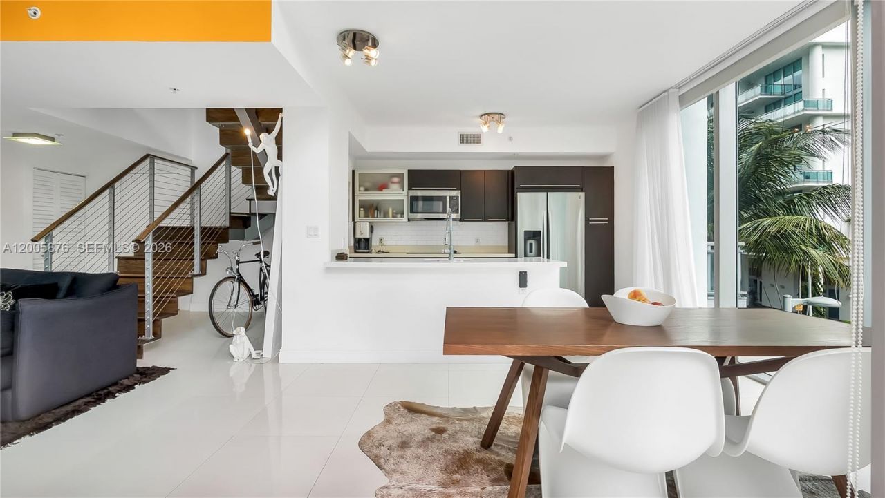 90 SW 3rd St , Unit TH 308, Miami, FL 33130 Photo