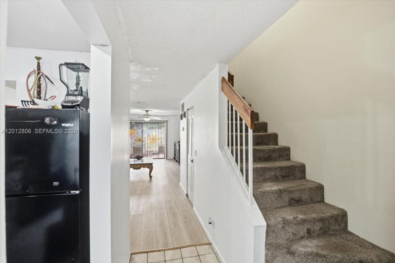1270 NW 99th Ave , Unit 60, Pembroke Pines, FL 33024 Photo