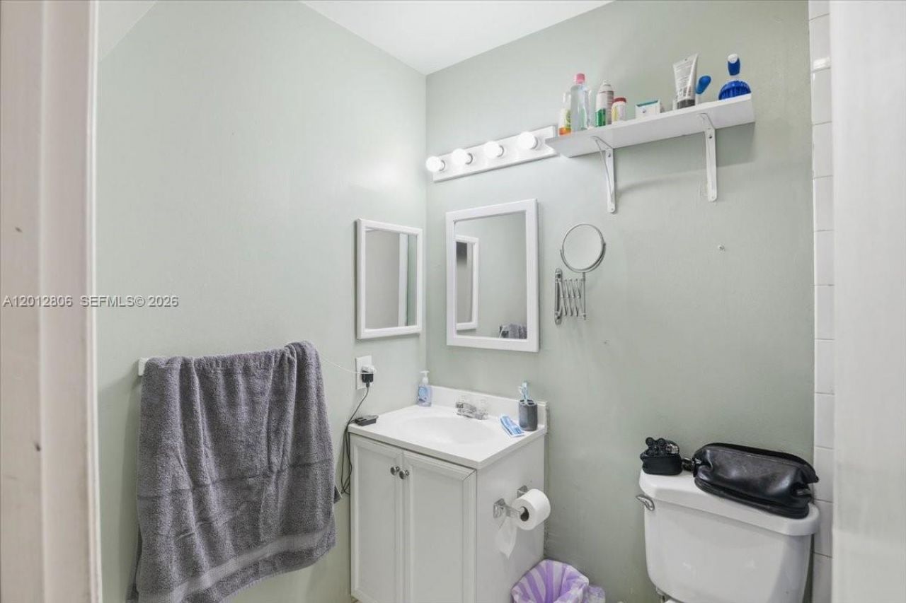 1270 NW 99th Ave , Unit 60, Pembroke Pines, FL 33024 Photo