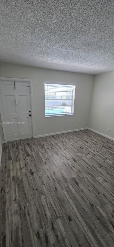 30 SE 4th Ave , Unit 115, Hallandale Beach, FL 33009 Photo