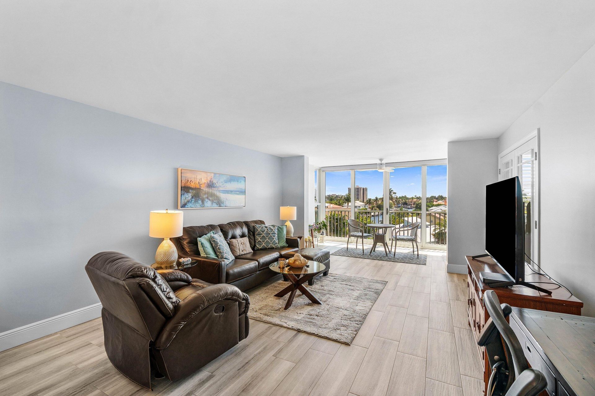 930 Dogwood Drive, Unit 556, Delray Beach, FL 33483 Photo