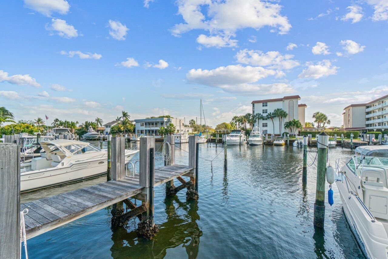 930 Dogwood Drive, Unit 556, Delray Beach, FL 33483 Photo