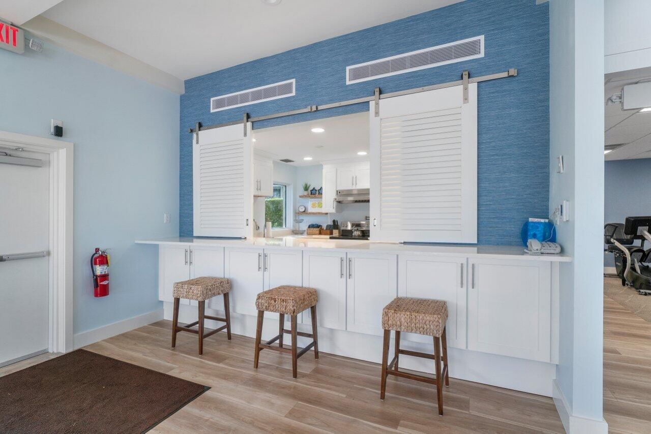 930 Dogwood Drive, Unit 556, Delray Beach, FL 33483 Photo