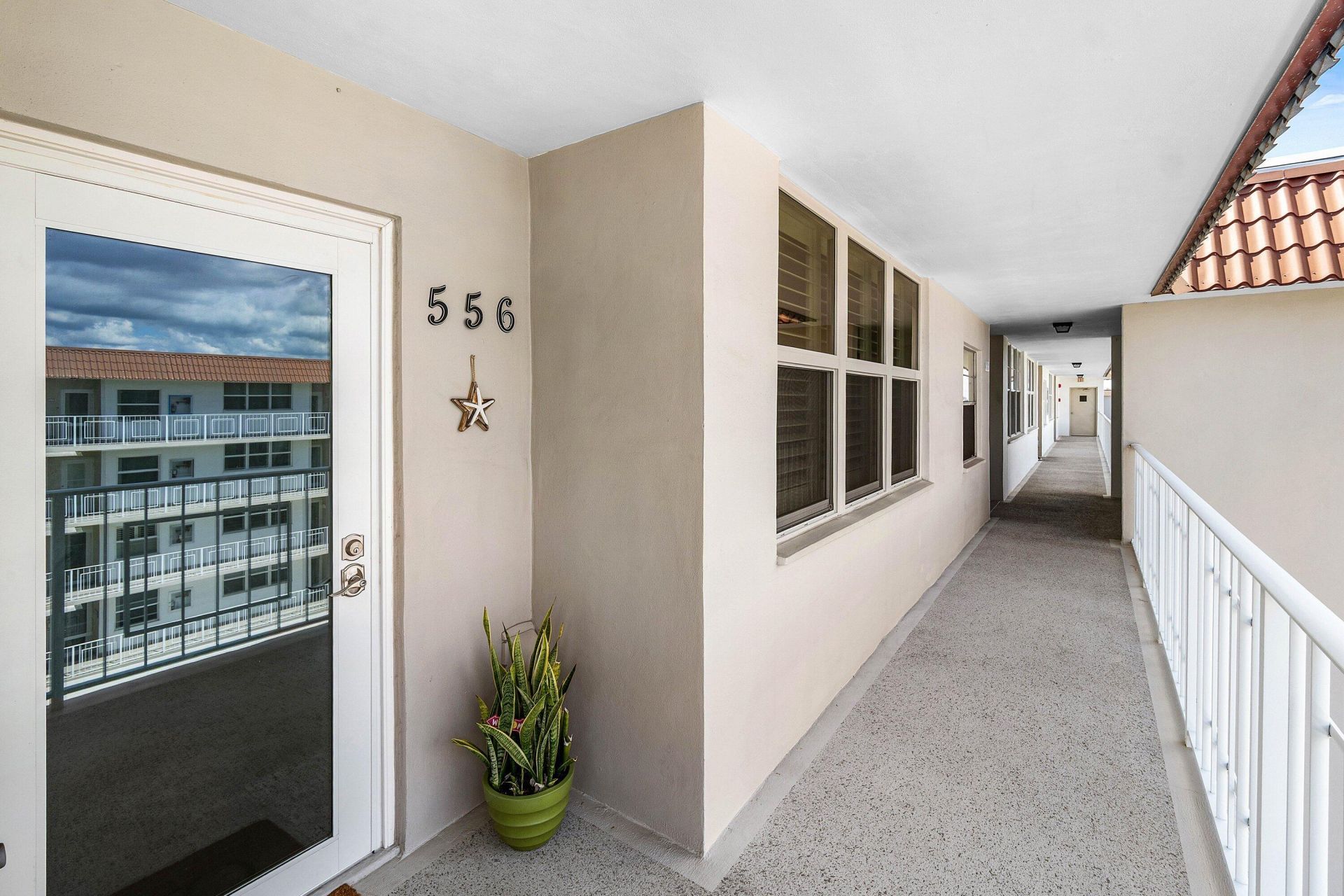 930 Dogwood Drive, Unit 556, Delray Beach, FL 33483 Photo