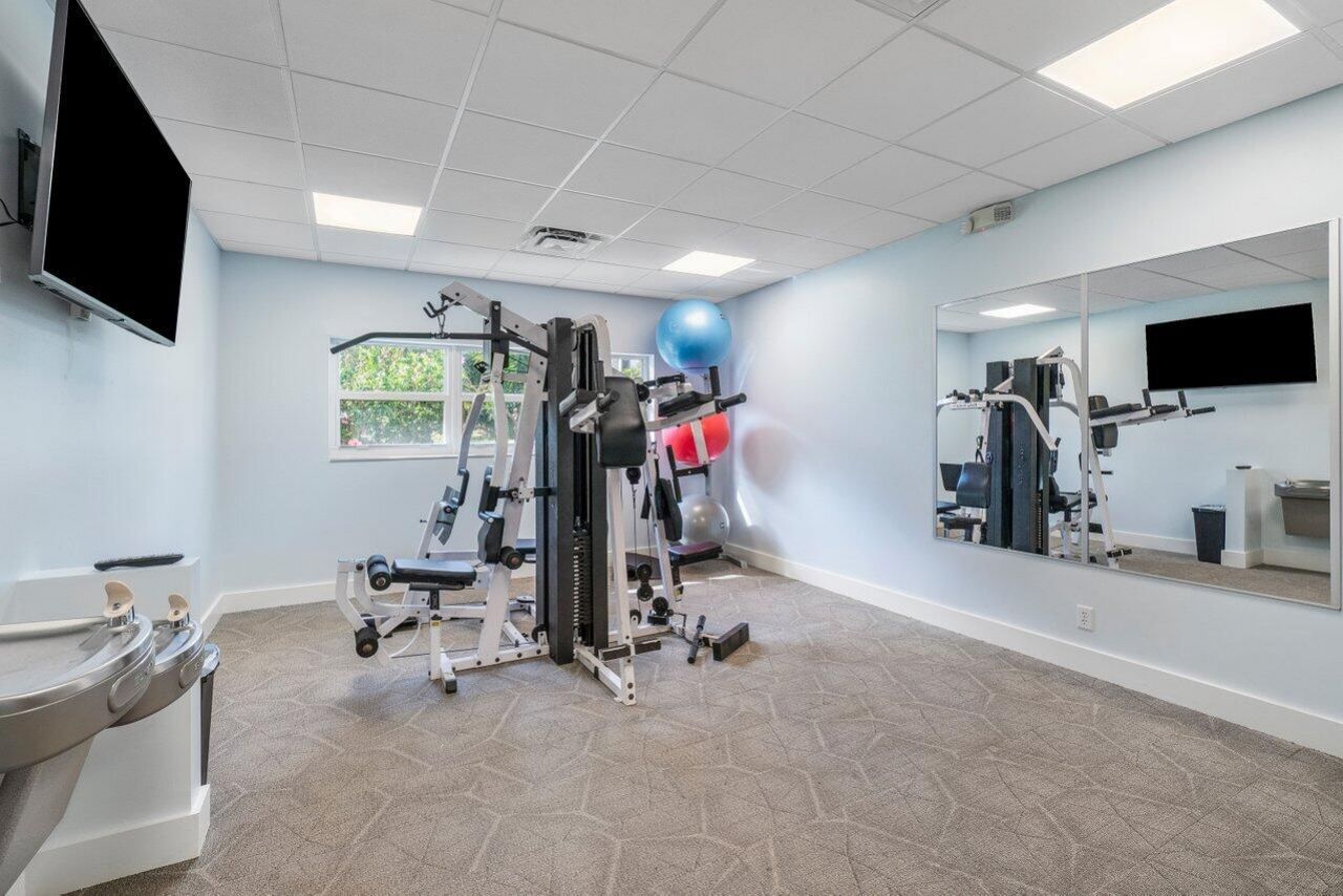 930 Dogwood Drive, Unit 556, Delray Beach, FL 33483 Photo