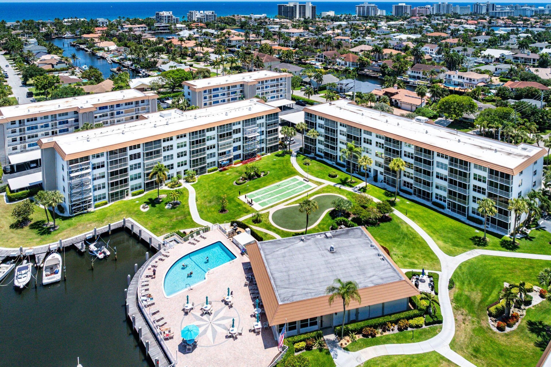 930 Dogwood Drive, Unit 556, Delray Beach, FL 33483 Photo