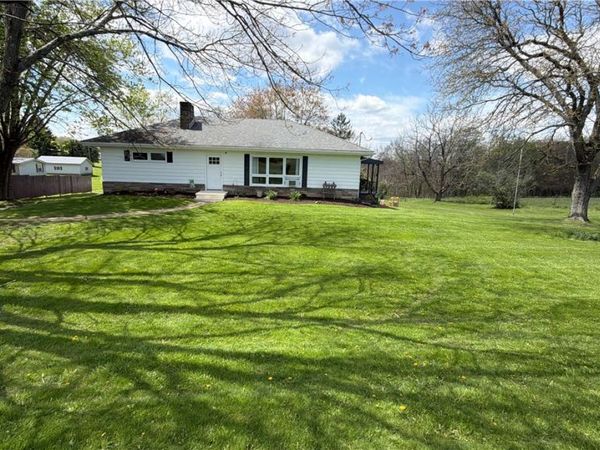 3147 Oneida Valley Rd, Hilliards, PA 16040