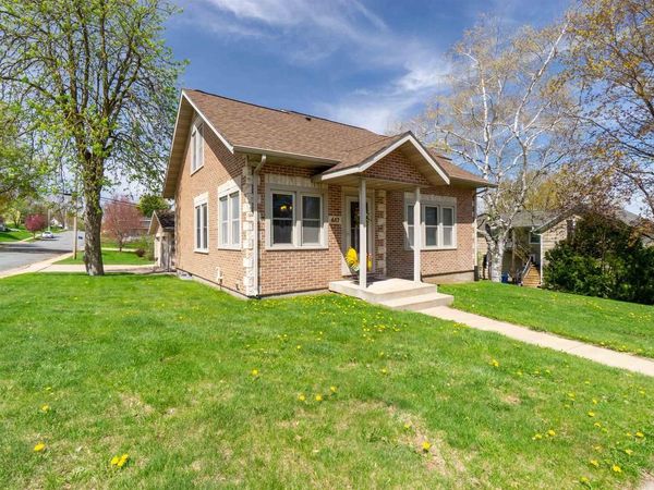 617 MAIN STREET, Marathon, WI 54448