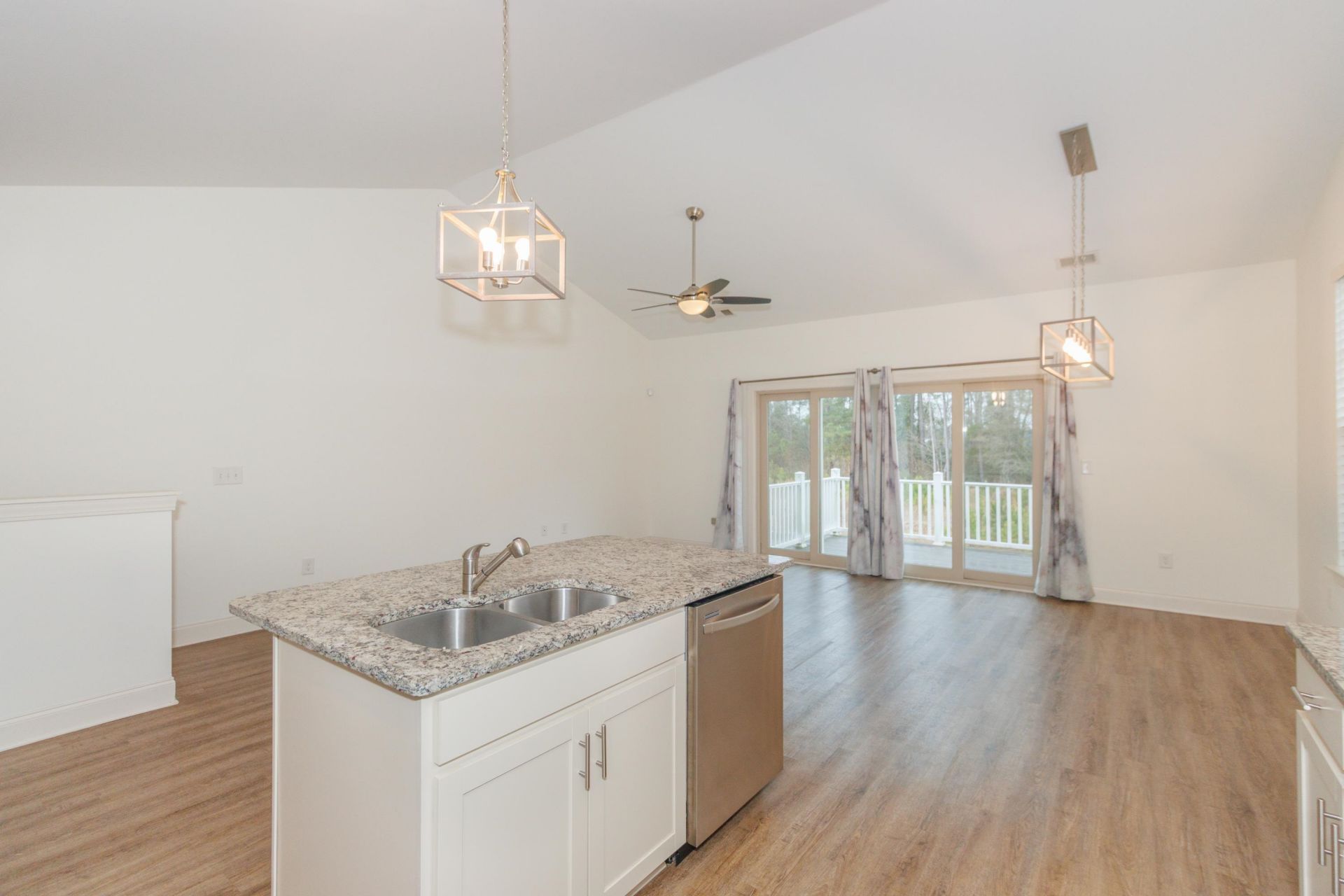 105 Villa Mar Dr.  Photo 11