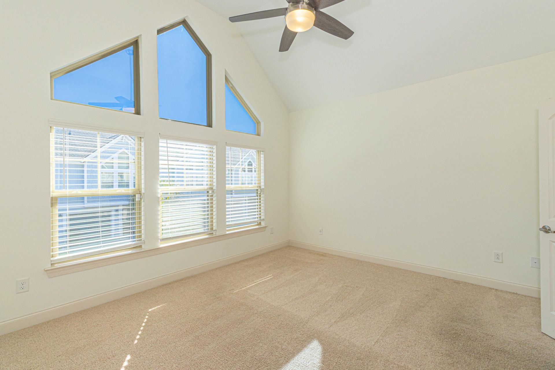 105 Villa Mar Dr.  Photo 12