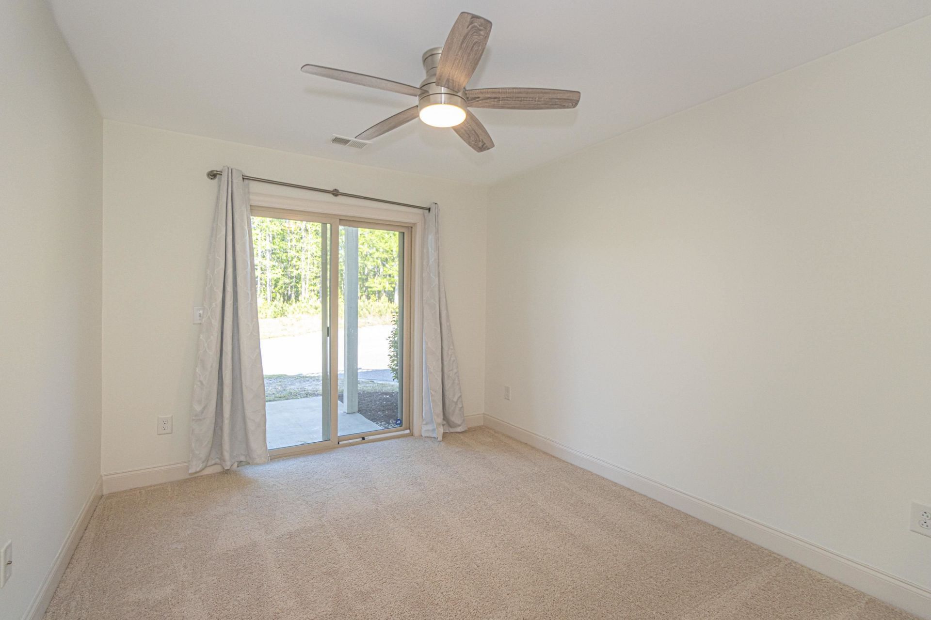 105 Villa Mar Dr.  Photo 22