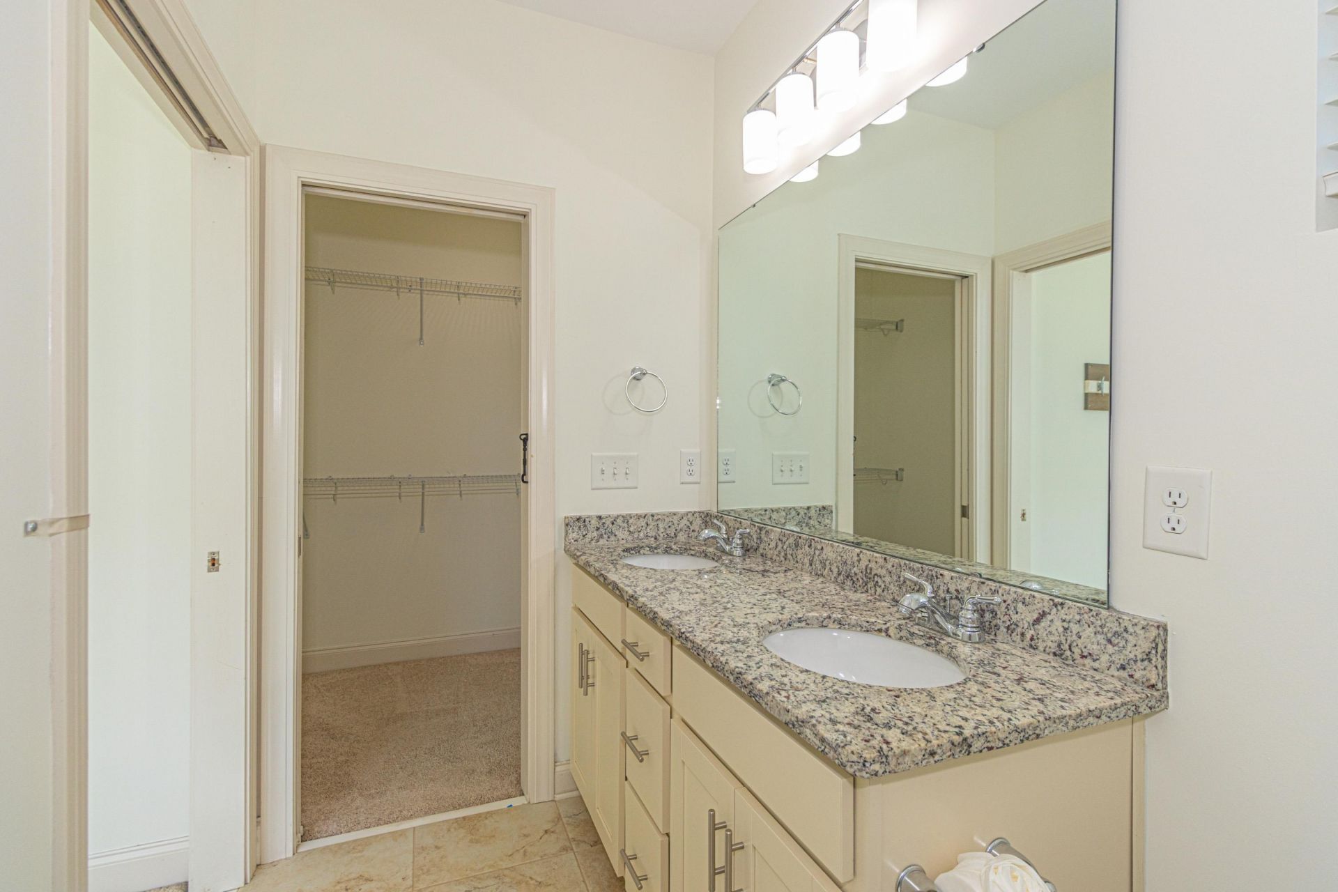 105 Villa Mar Dr.  Photo 33