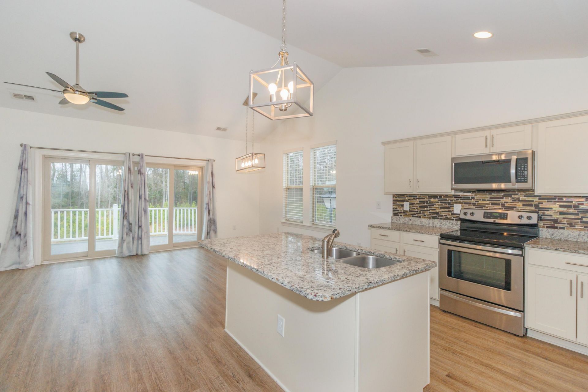105 Villa Mar Dr.  Photo 4