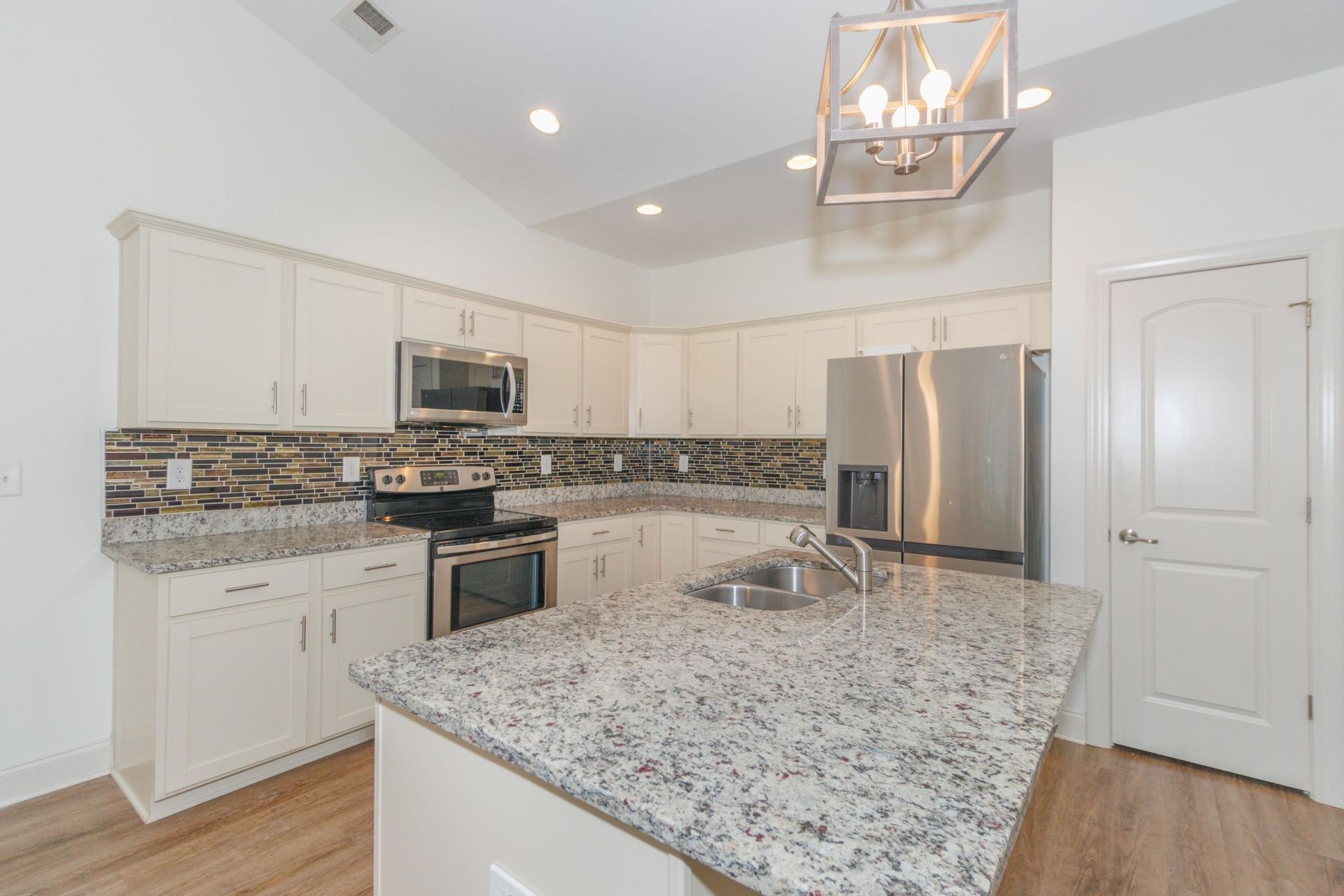 105 Villa Mar Dr.  Photo 5