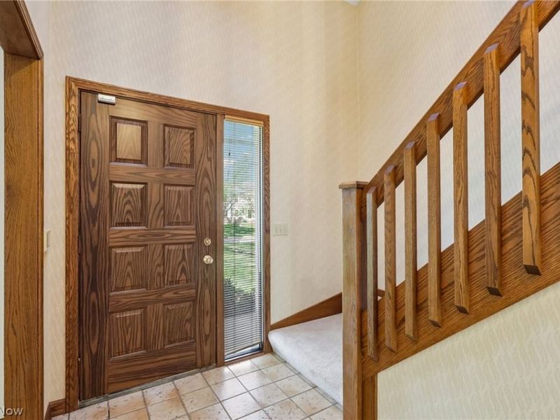 2221 Olde Farm Lane, Hudson, OH 44236 Photo 3