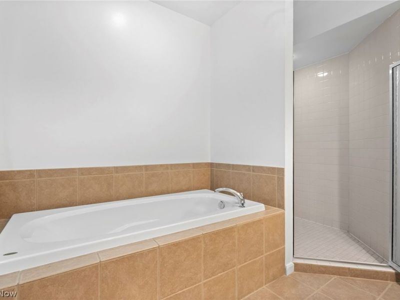 3217 Euclid Heights Boulevard, Cleveland Heights, OH 44118 Photo 19