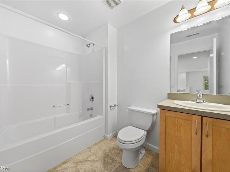3217 Euclid Heights Boulevard, Cleveland Heights, OH 44118 Photo 30