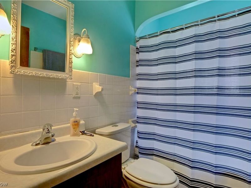 16912 Chatfield Avenue, Cleveland, OH 44111 Photo 14