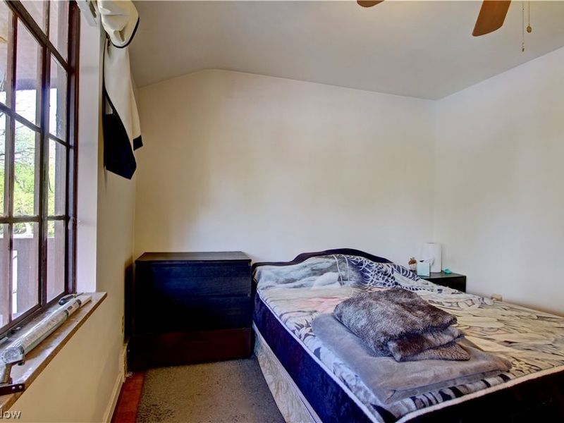 16912 Chatfield Avenue, Cleveland, OH 44111 Photo 24