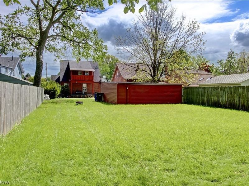 16912 Chatfield Avenue, Cleveland, OH 44111 Photo 36