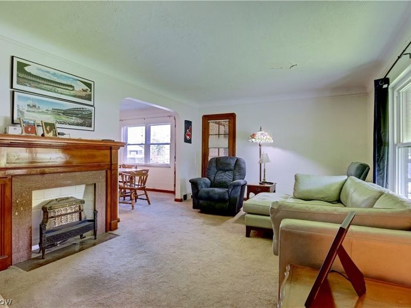 16912 Chatfield Avenue, Cleveland, OH 44111 Photo 6