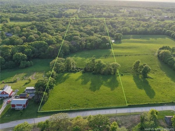 SW 30th Avenue, Trenton, MO 64683