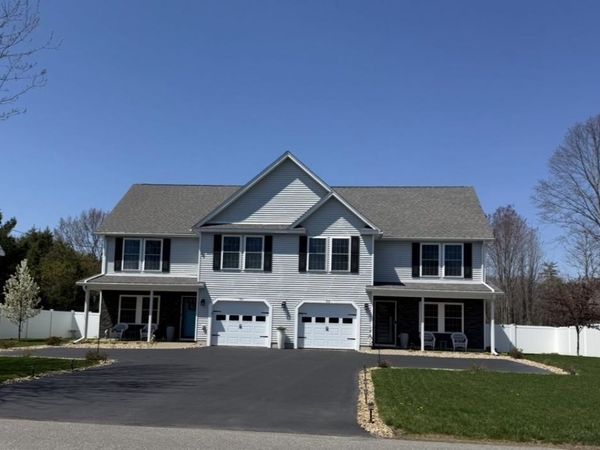 81A Foggs Lane, Seabrook, NH 03874