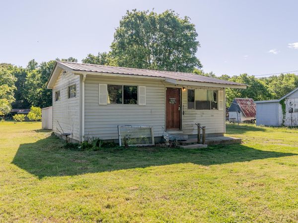15000 Back Valley Road, Sale Creek, TN 37373