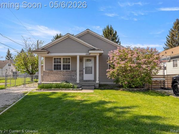13230 Delavern Street, Gibraltar, MI 48173