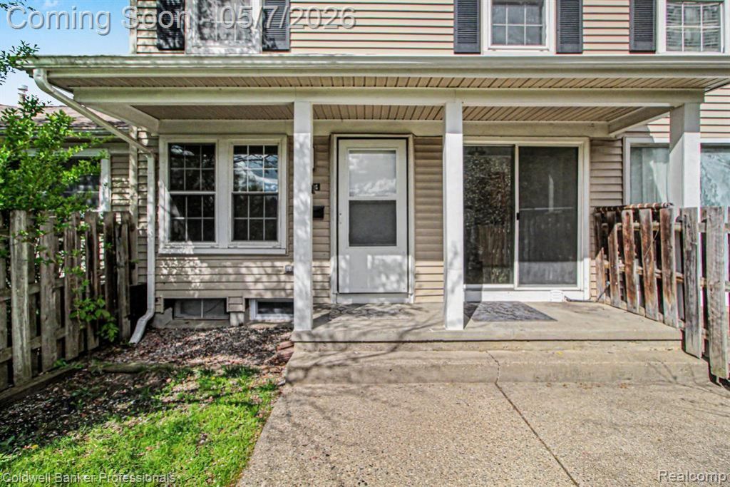 3004 Roundtree Boulevard, Ypsilanti Township, MI 48197 Main Photo