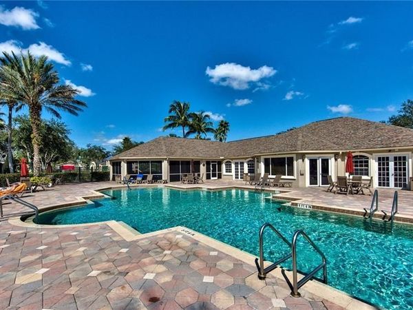 8207 Ibis Cove CIR, Unit S, NAPLES, FL 34119