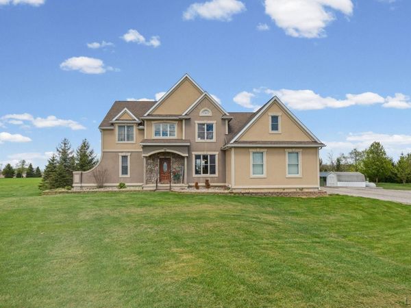 9900 Head-O-Lake , Riga, MI 49276
