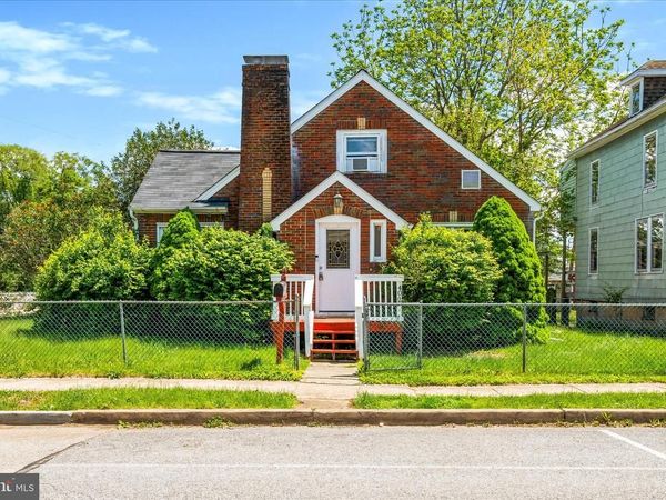 402 GUILFORD AVENUE, HAGERSTOWN, MD 21740