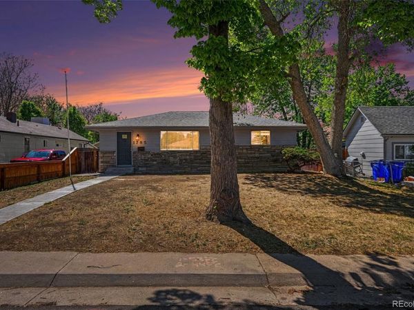 1785 Florence Street , Aurora, CO 80010