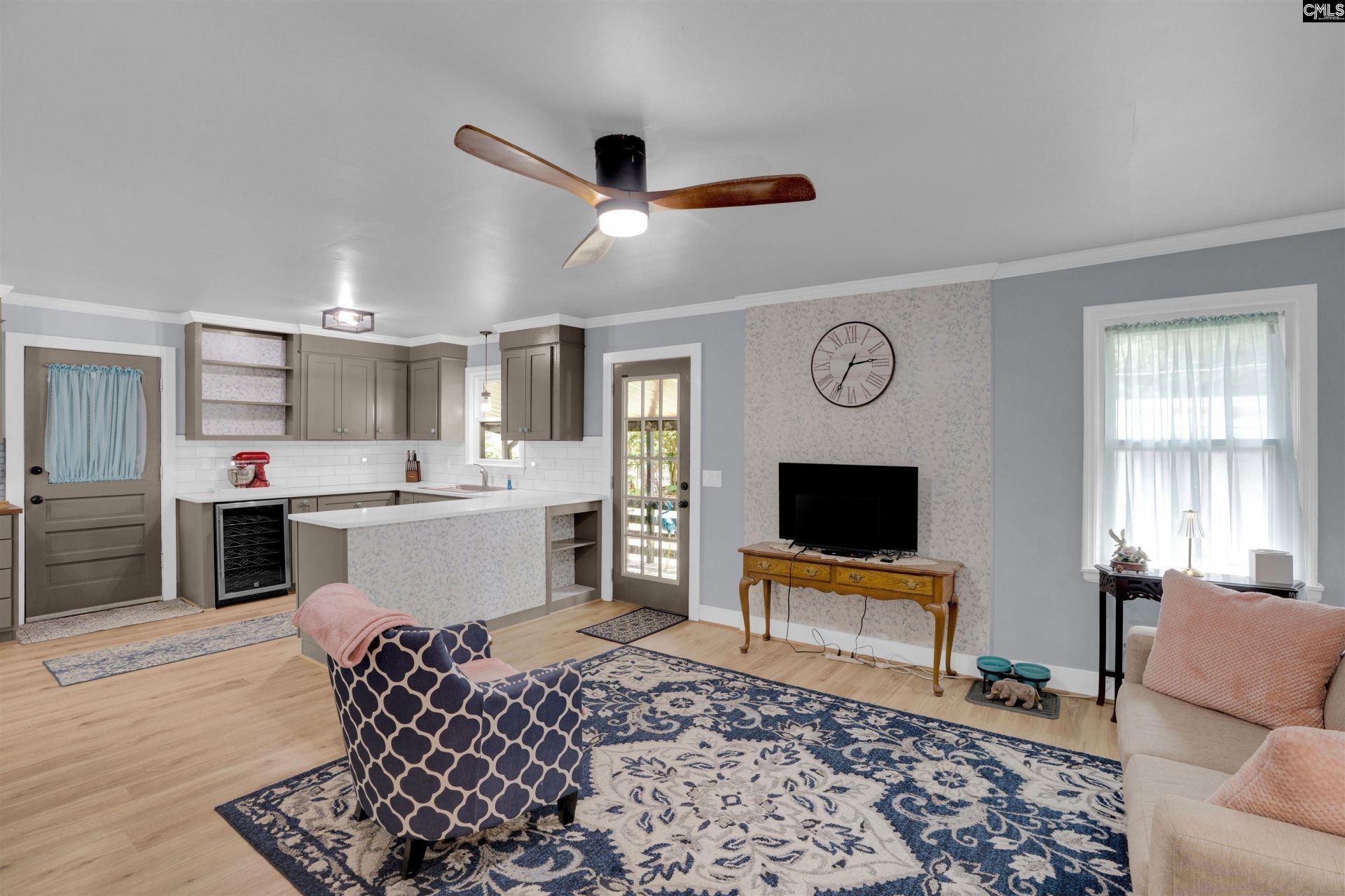 2403 Pine Tops Road Photo 8