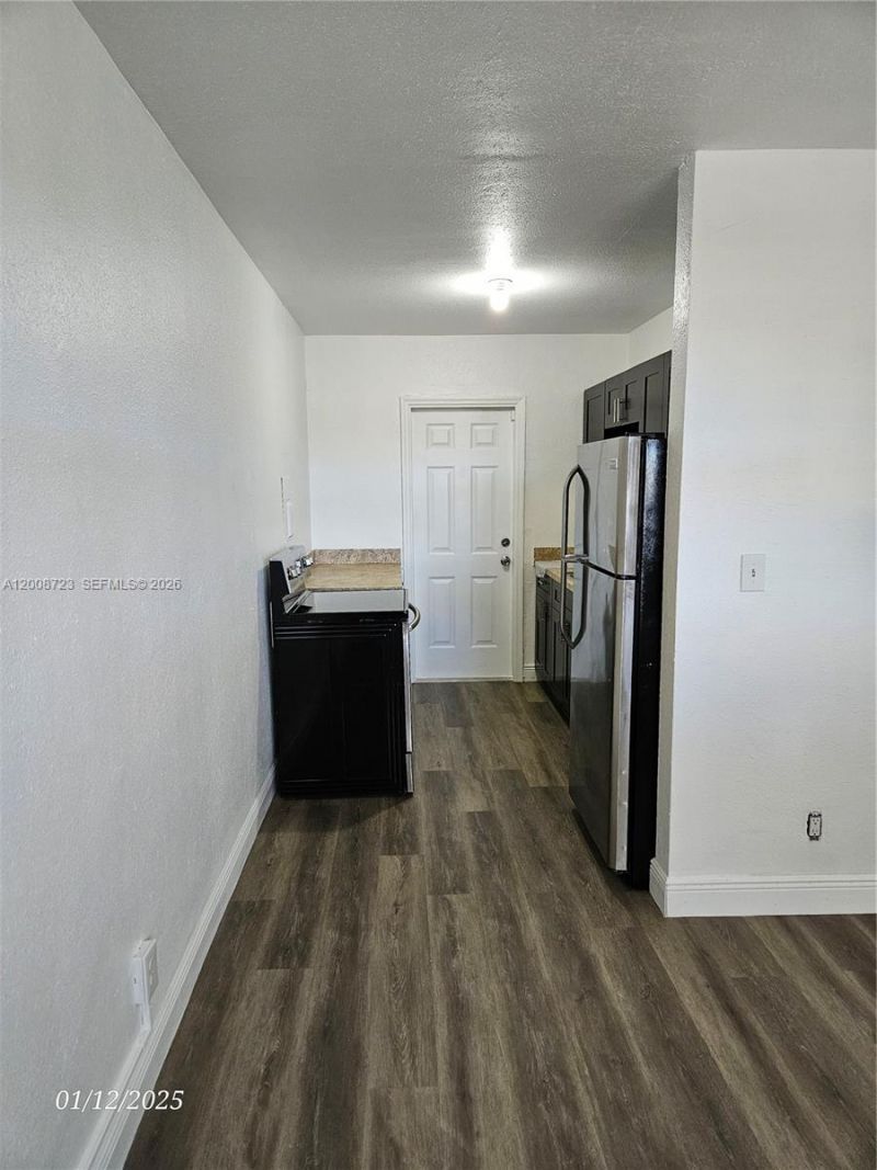 11752 SW 212th St , Miami, FL 33177 Photo