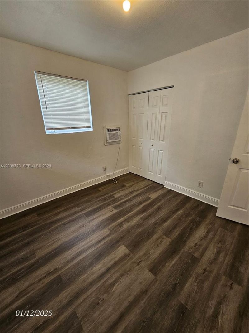 11752 SW 212th St , Miami, FL 33177 Photo