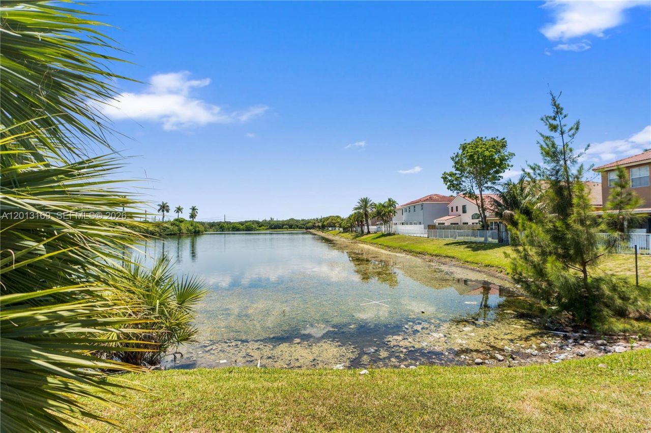 3760 SW 51st St, Hollywood, FL 33312 Photo