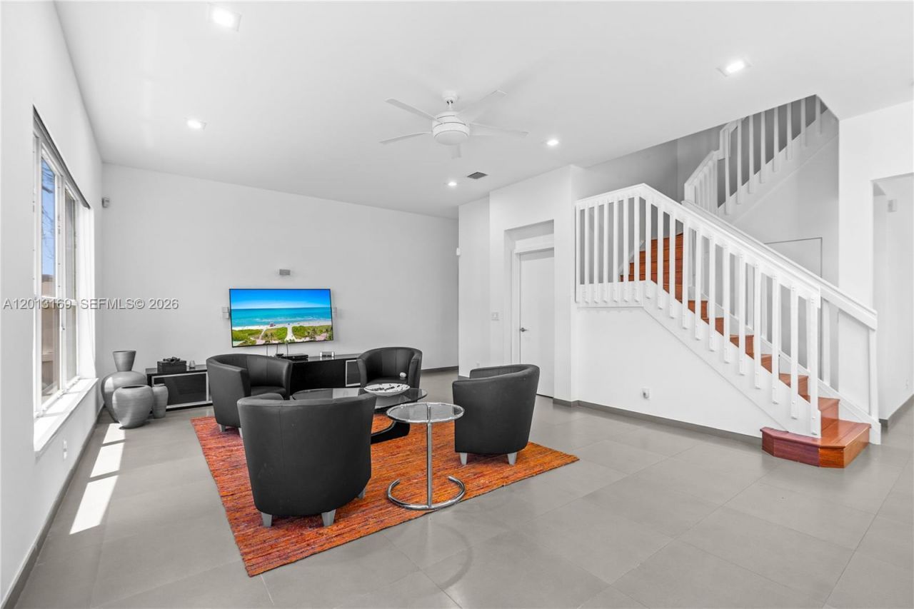 3760 SW 51st St, Hollywood, FL 33312 Photo