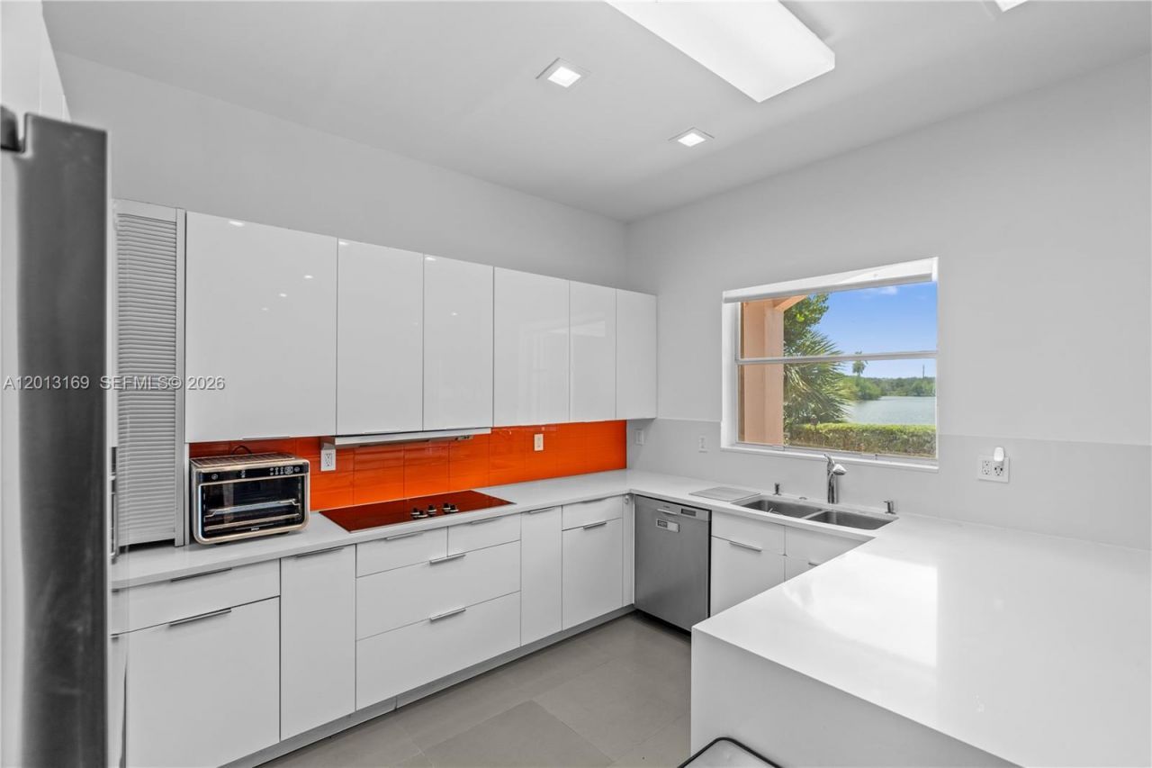 3760 SW 51st St, Hollywood, FL 33312 Photo