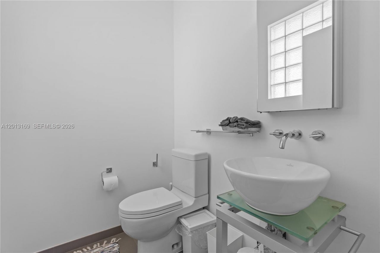 3760 SW 51st St, Hollywood, FL 33312 Photo